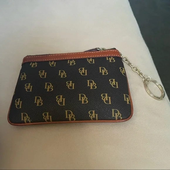 Dooney & Bourke Wristlet - Picture 3 of 7